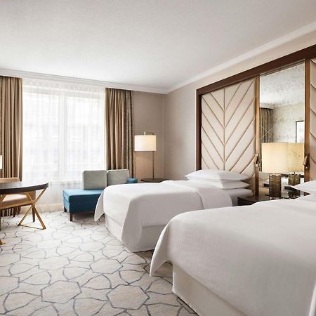 Sheraton Grand Warsawa Bagian luar foto