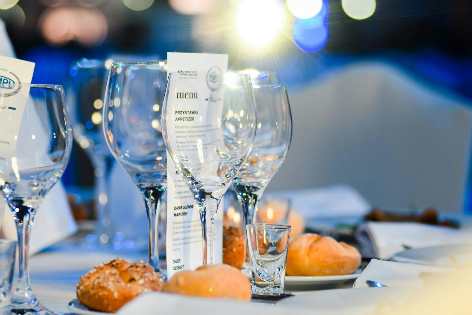 Sheraton Grand Warsawa Bagian luar foto