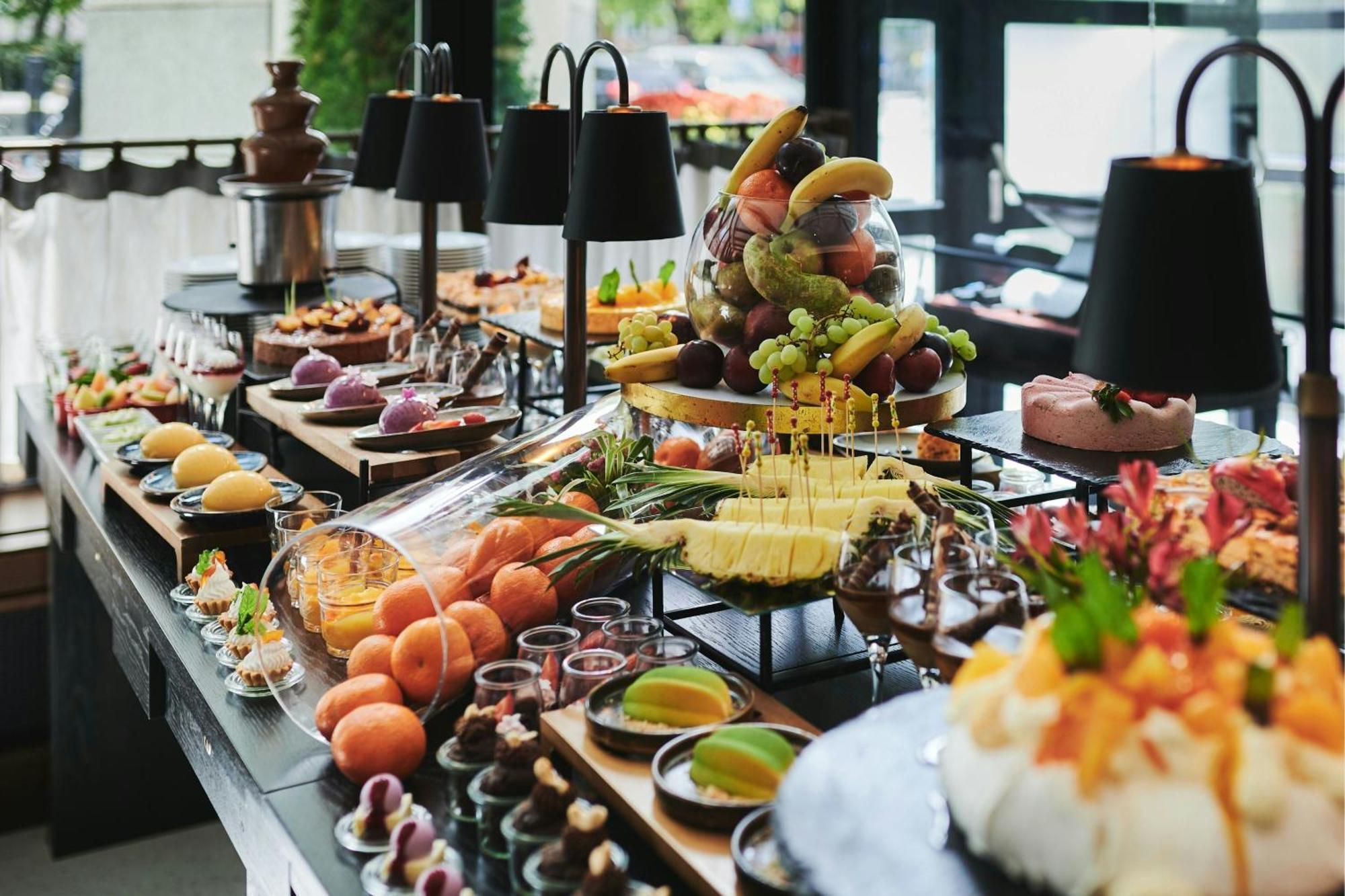 Sheraton Grand Warsawa Bagian luar foto